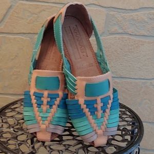 Artesanal Aqua Blue Huaraches😍